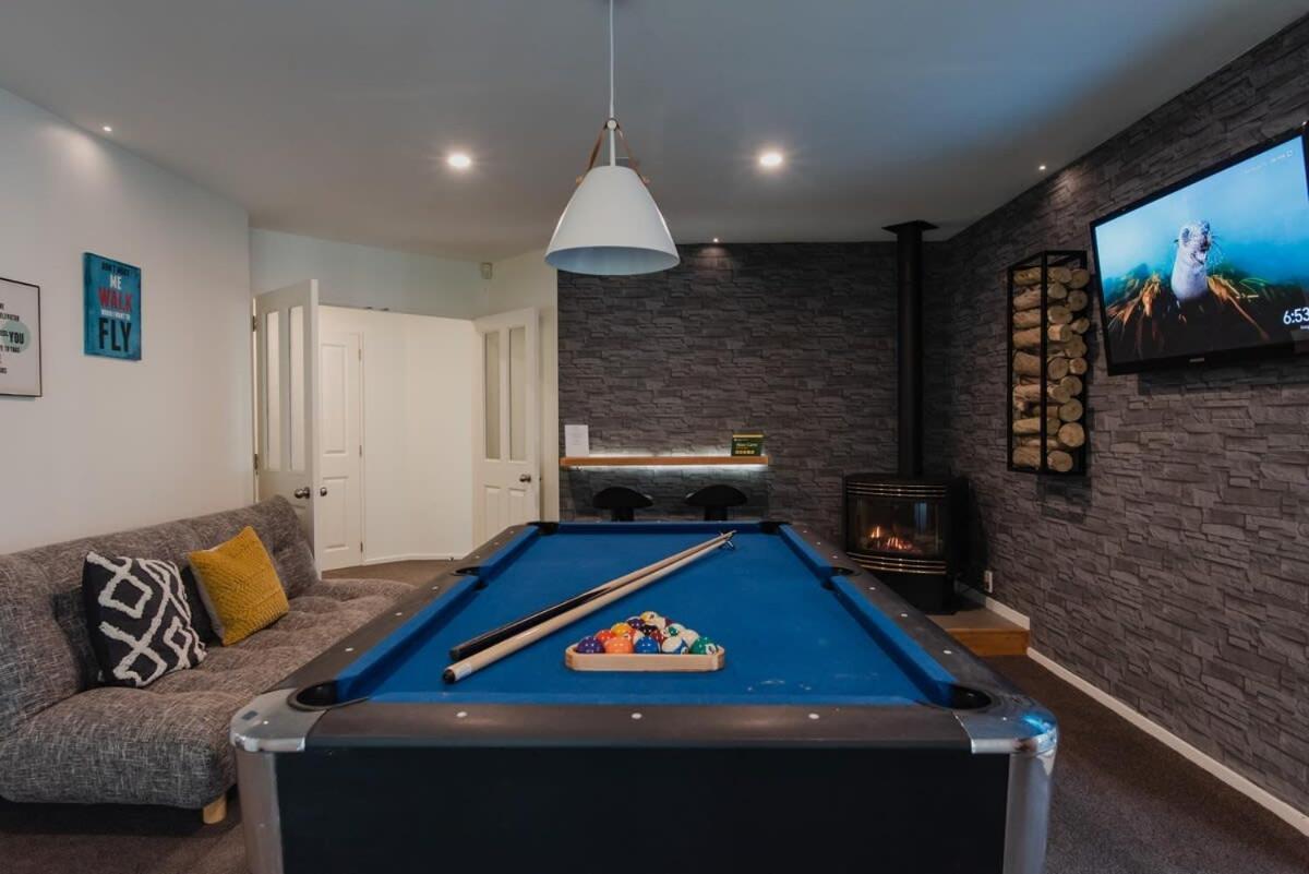 Hidden Gem Of - Sleeps 13