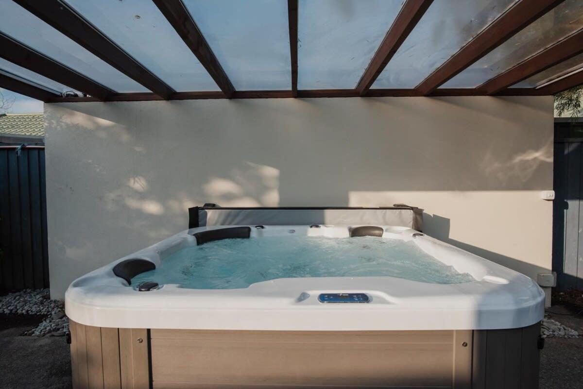 Holiday home Hidden Gem Of - Sleeps 13 Christchurch