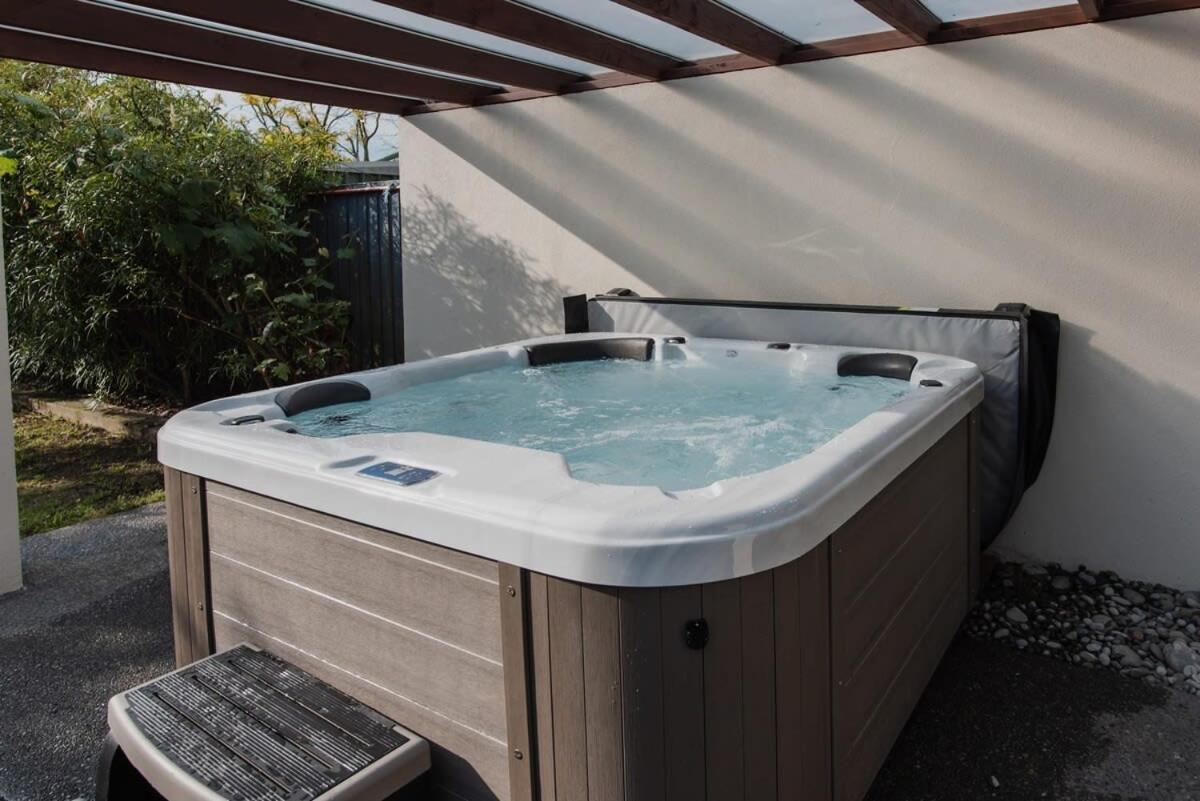 Holiday home Hidden Gem Of - Sleeps 13 Christchurch