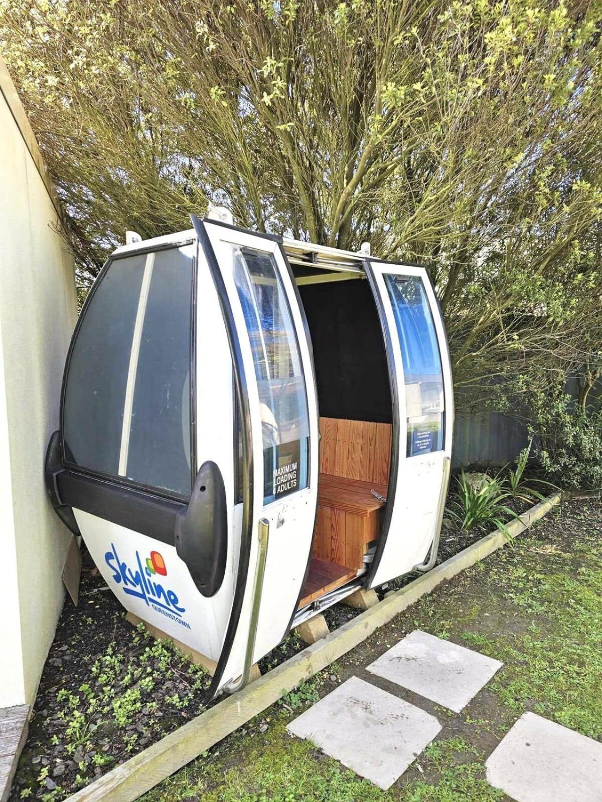 Hidden Gem Of - Sleeps 13 Christchurch